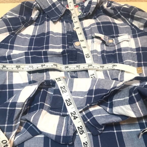Hollister Shirt Buttondown. Blue & White Plaid. Medium (Juniors). Cotton. - Picture 11 of 11